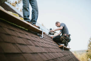 Local Roofers in Fort Littleton, PA